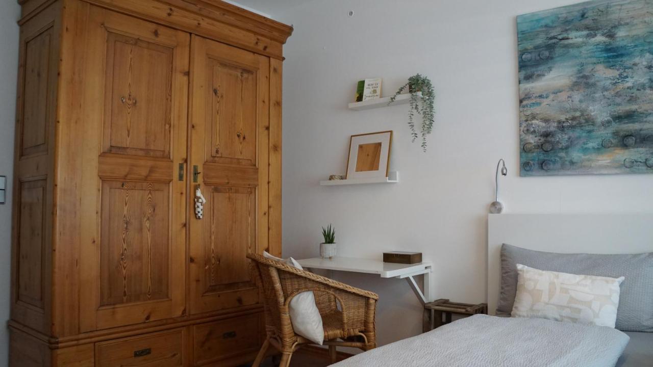Ferienwohnung Sabine Jacoby ヴィンニンゲン エクステリア 写真